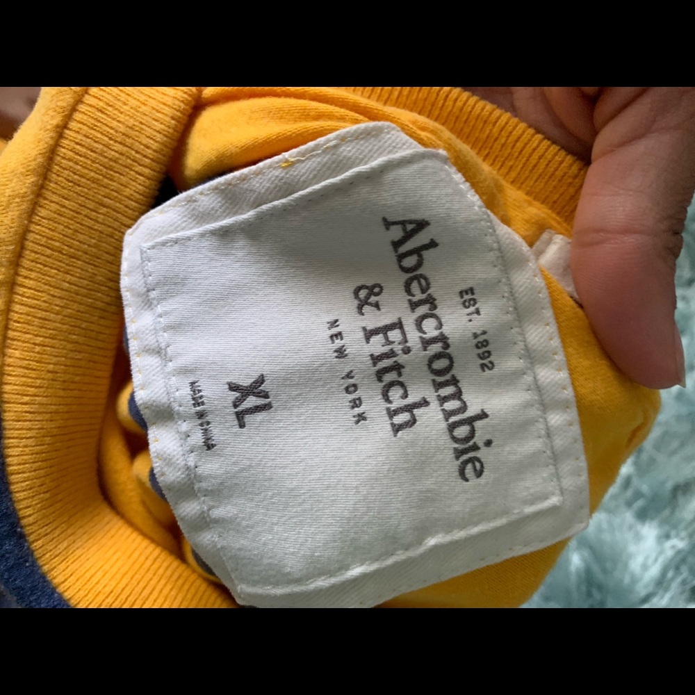 Abercrombie long sleeve